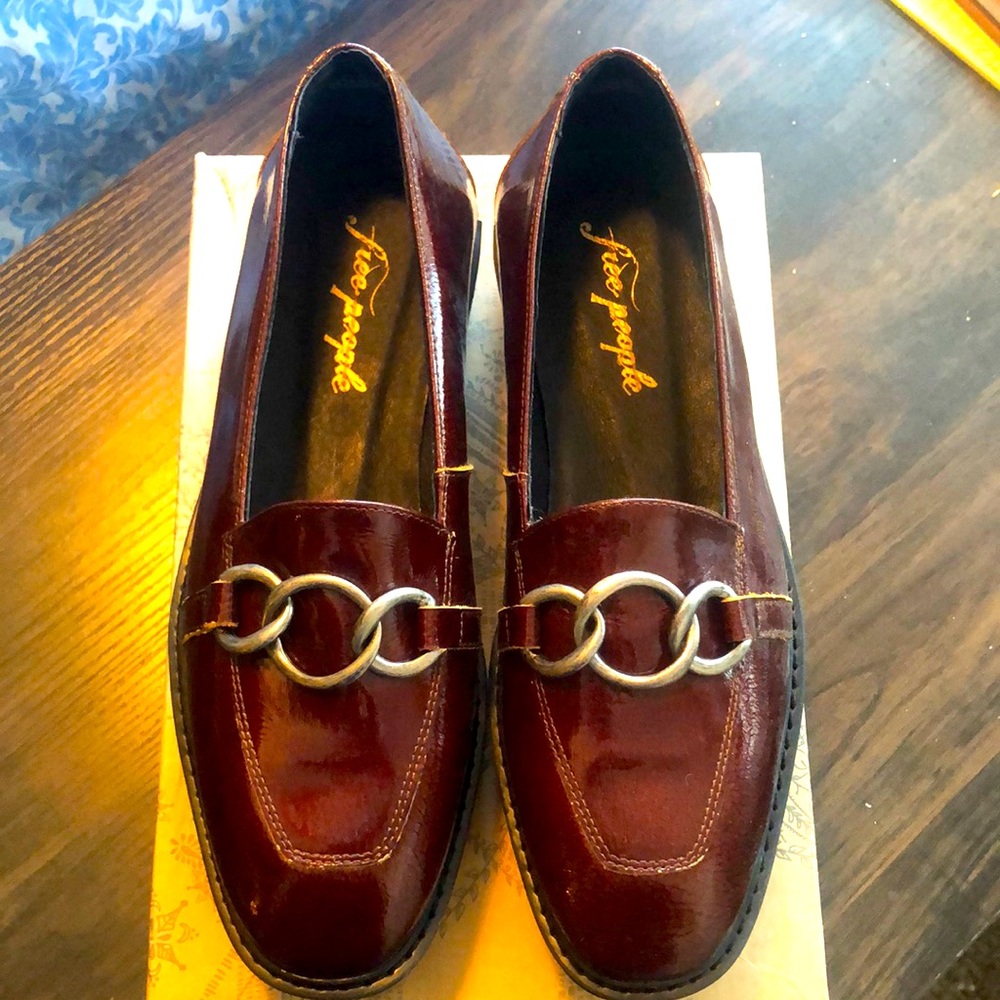 Free People BRAND NEW IN BOX Leather Brooklyn Loafers